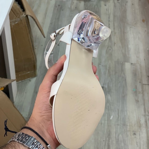 Women Open Toe Sandal Cone Glass Heel in White Faux Leather - Picture 5 of 5